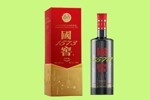 平顶山宝丰县回收国窖1573.jpg